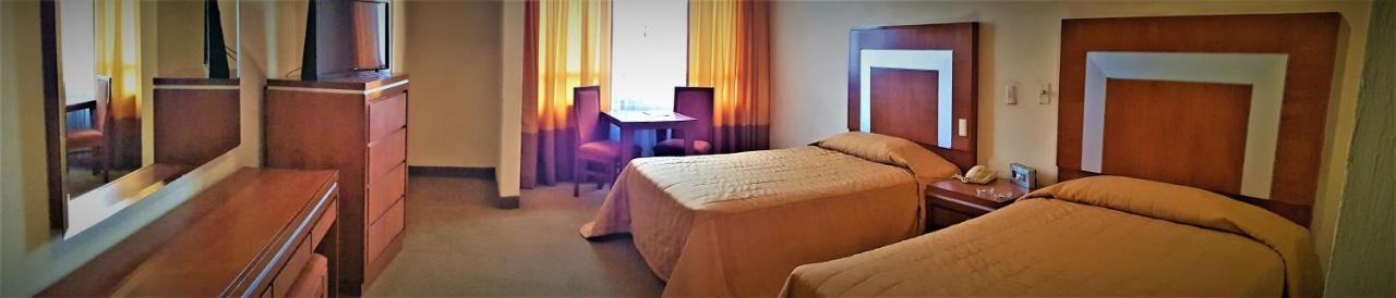 Hotel Finisterre เม็กซิโกซิตี้ ภายนอก รูปภาพ
