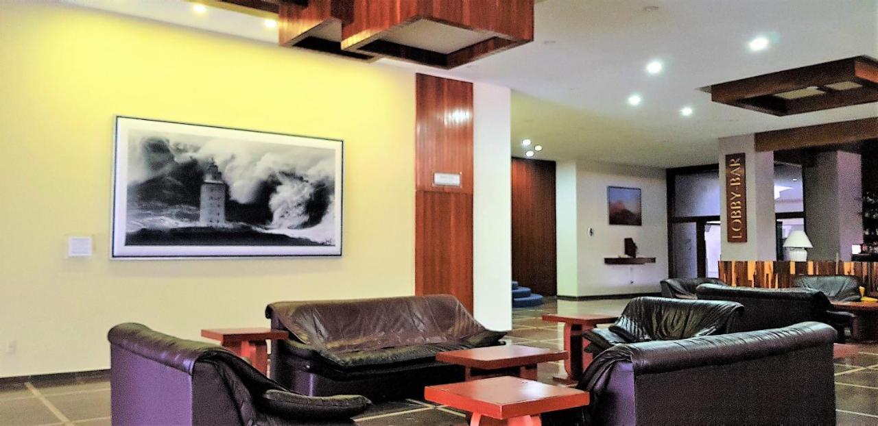 Hotel Finisterre เม็กซิโกซิตี้ ภายนอก รูปภาพ